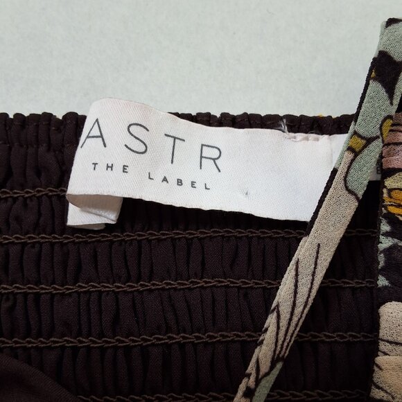 ASTR The Label Toni Floral Peplum Top Brown& Yellow Front Keyhole Cut-Out Fairy - Picture 8 of 9